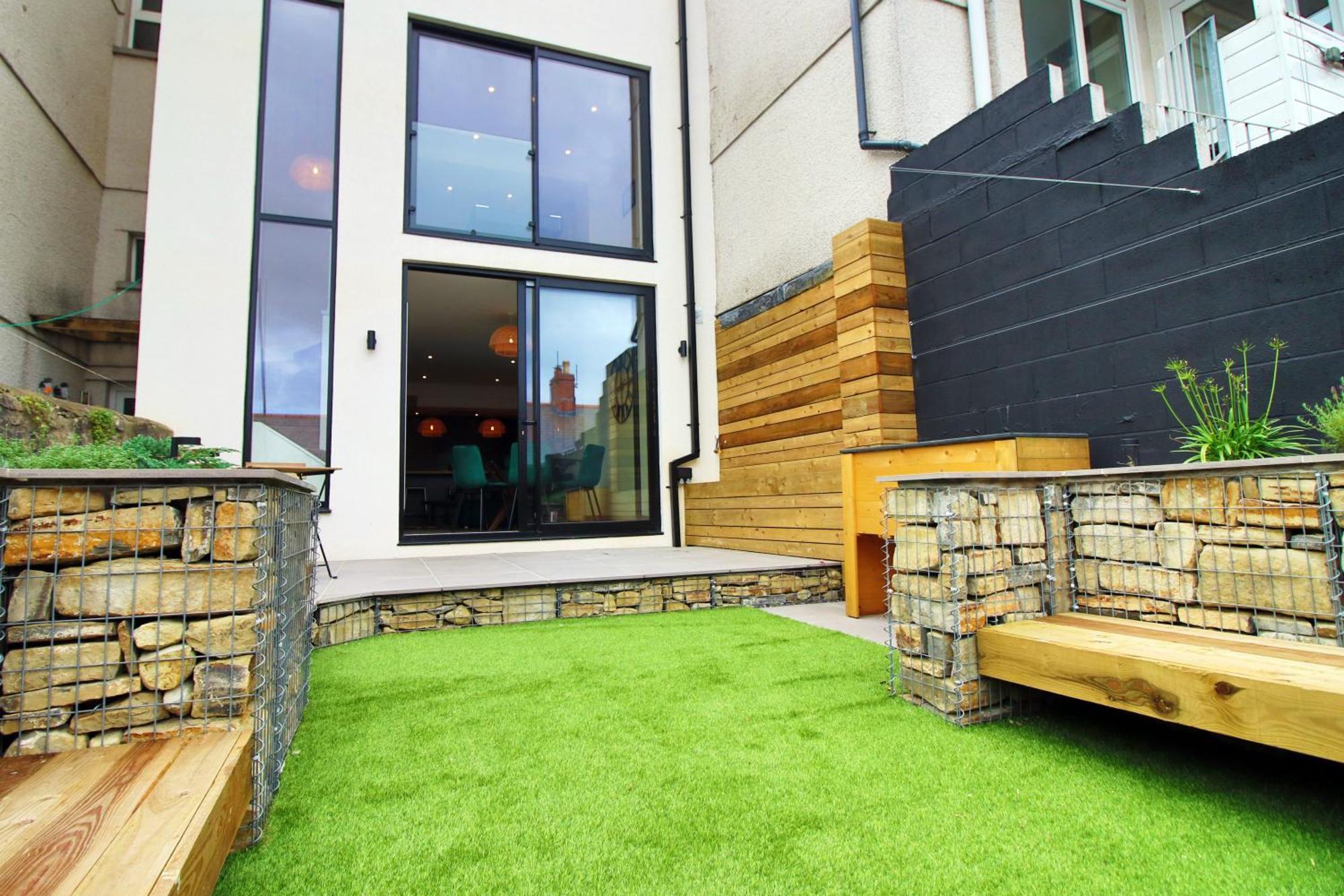 קארדיף Luxury 4 Bedroom 4 Ensuite Home In Penarth מראה חיצוני תמונה