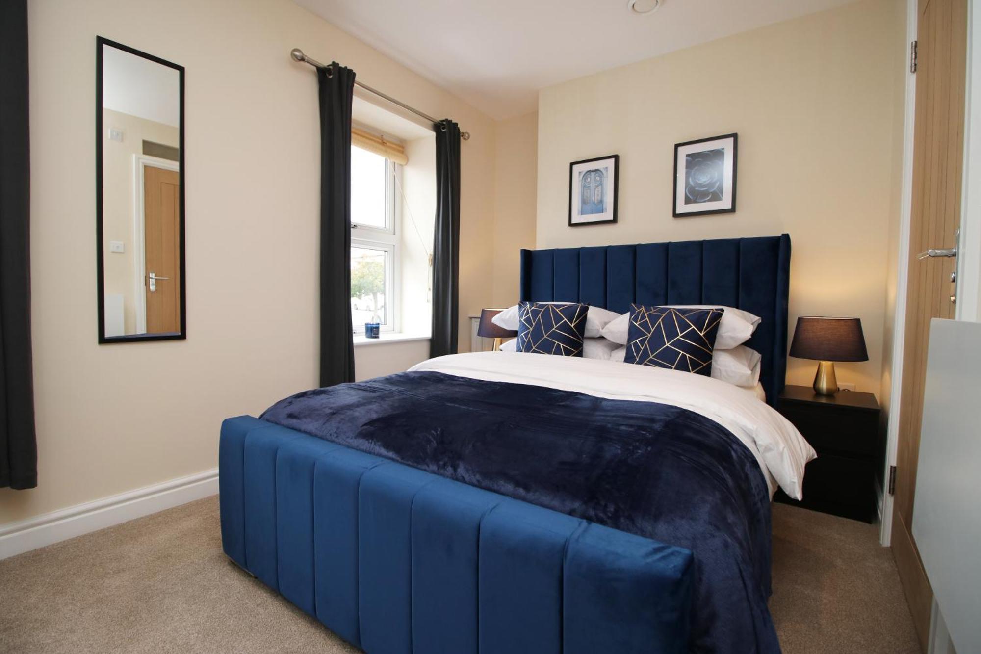 קארדיף Luxury 4 Bedroom 4 Ensuite Home In Penarth מראה חיצוני תמונה